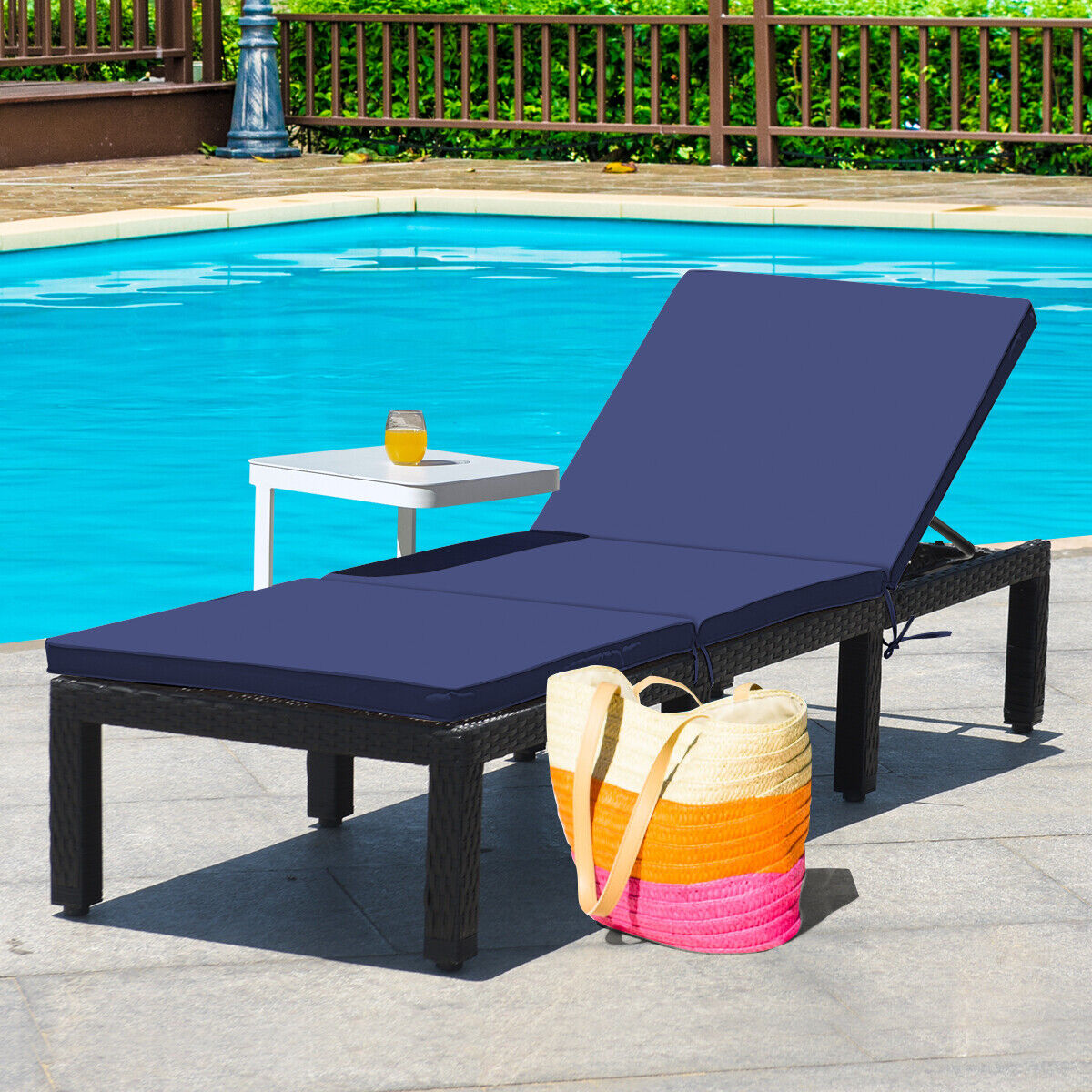Patio Rattan Height Adjustable Lounge Chair with 2 Set of Cushion Cover-Navy & Off White