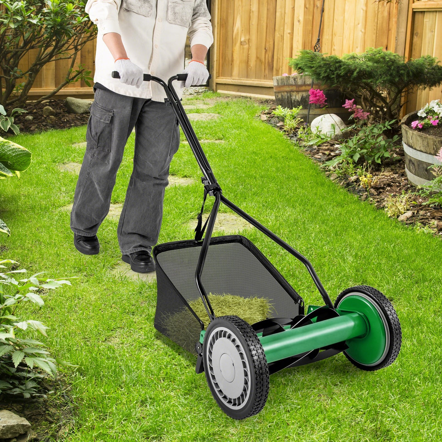 14 Inch Push Lawn Mower with 5 Steel Blades and Grass Catcher Bag-Green